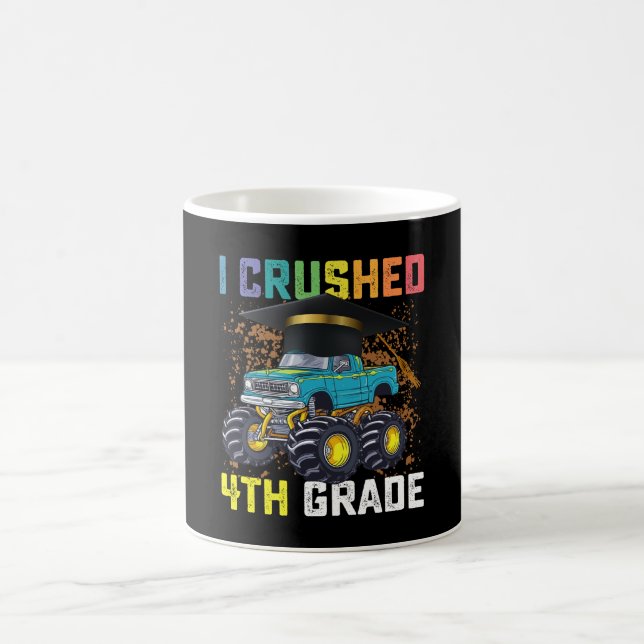 Jag krossade 4:e klass monstertruck examen kaffemugg (Center)