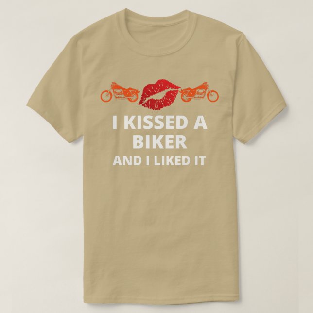 Jag kysste en biker och gillade den lustiga bikern t shirt (Design framsida)