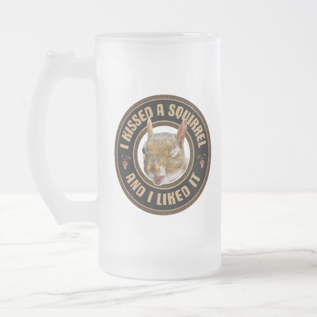 Jag kysste en ekorre frostat ölglas (Vänster)