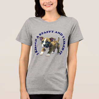 Jag kysste en Staffy-valp T Shirt