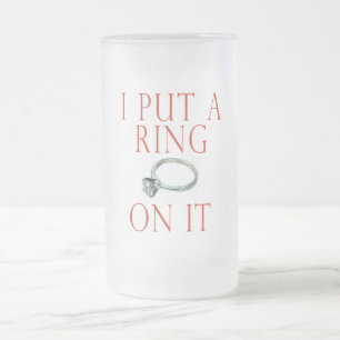 Jag lägger Ring på Groom Förlovning Frostat Ölglas