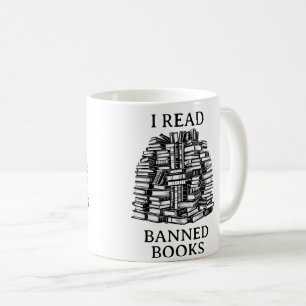 Jag läser förbjudna böcker kaffemugg