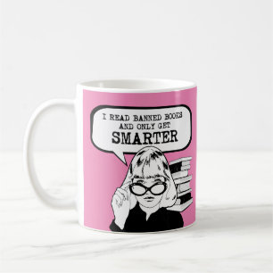 Jag läste förbjuden bokar och bara blir smartare kaffemugg