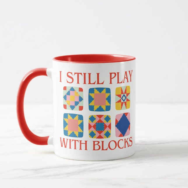 Jag leker fortfarande med block Quilt Rolig Quiltn Mugg (Vänster)