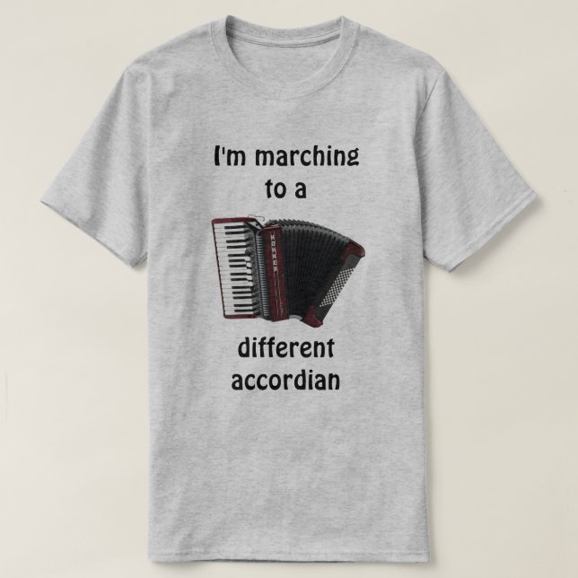 Jag marscherar efter en... t shirt (Design framsida)