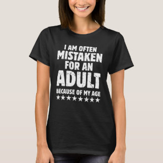 Jag Misstas Ofta För Att Vara En Vuxen Roligt Sark T Shirt