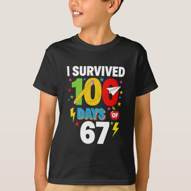 Jag överlevde 100 skoldagar Rolig elev T Shirt (Framsida)