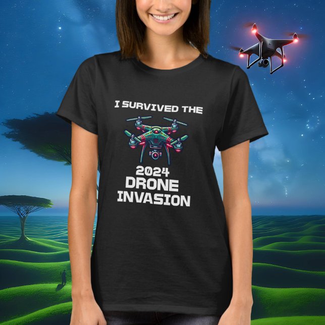 Jag överlevde 2024 års drönarinvasion t shirt (Skapare uppladdad)