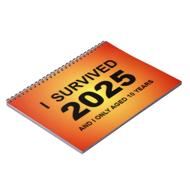 Jag överlevde 2025 anteckningsbok (Vänstra Sidan)