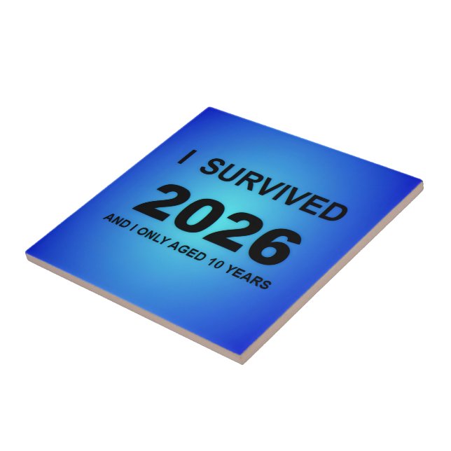 Jag överlevde 2026 kakelplatta (Sidan)