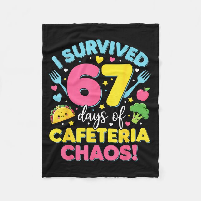 Jag överlevde 67 dagar av kafeterians kaos Meme Fleecefilt (Framsidan)