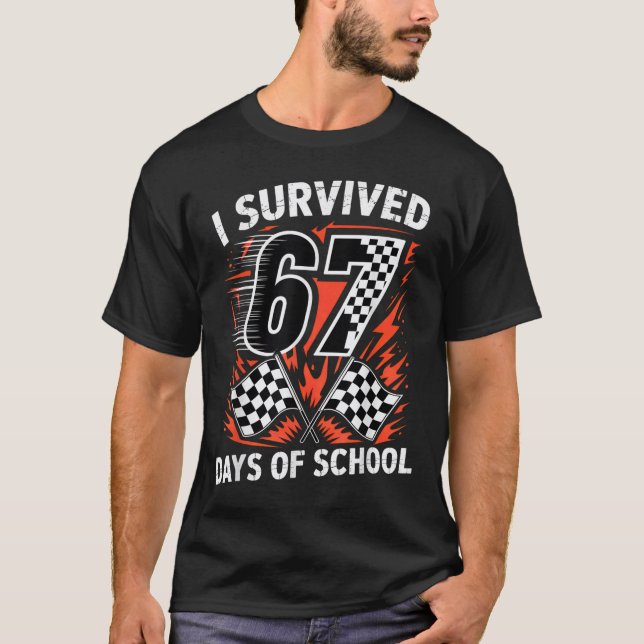 Jag överlevde 67 dagar i skolan Six Seven Meme Rac T Shirt (Framsida)