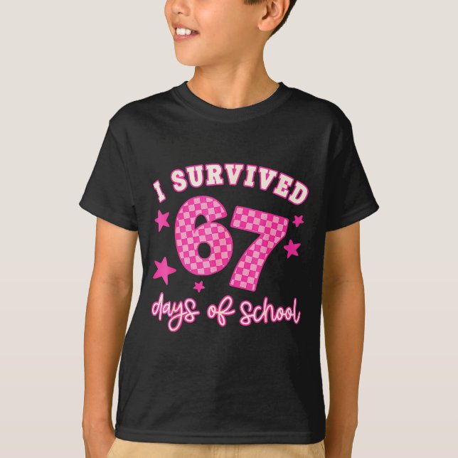 Jag överlevde 67 skoldagar Roligt 67 lärare stud T Shirt (Framsida)
