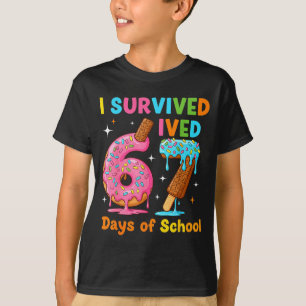 Jag överlevde 67 skoldagar Roligt meme lärare T Shirt
