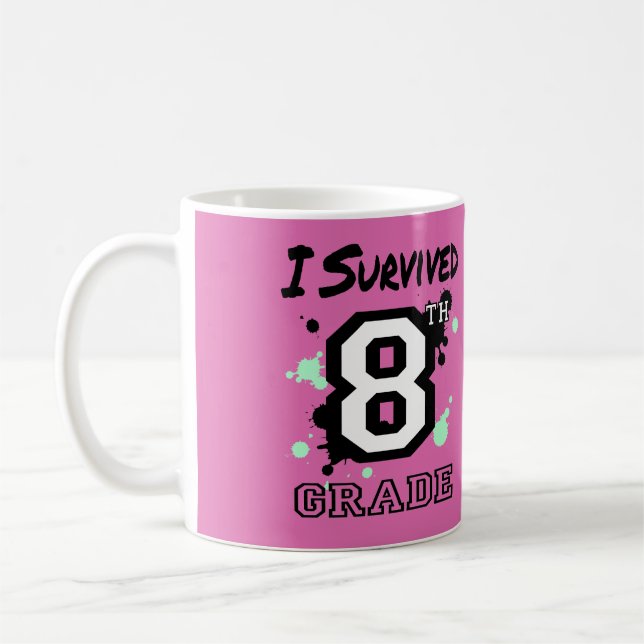 Jag Överlevde åttonde Klass Kaffemugg (Vänster)