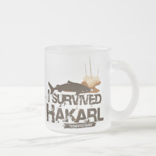 Jag överlevde den Hákarl muggen Frostad Glasmugg