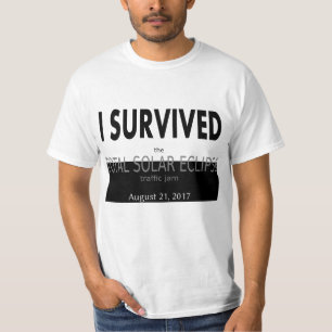 Jag överlevde den sammanlagda sol- förmörkelsen tee