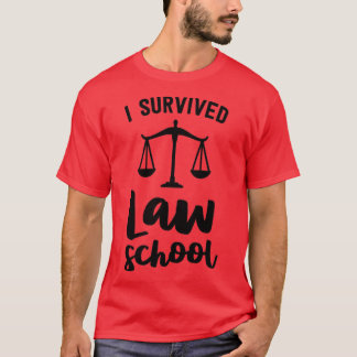Jag Överlevde Law School Studentfest Gift Lawyer T Shirt