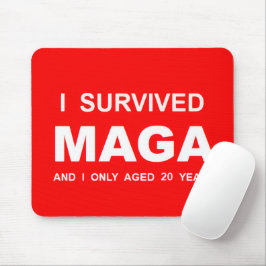 Jag överlevde MAGA Musmatta