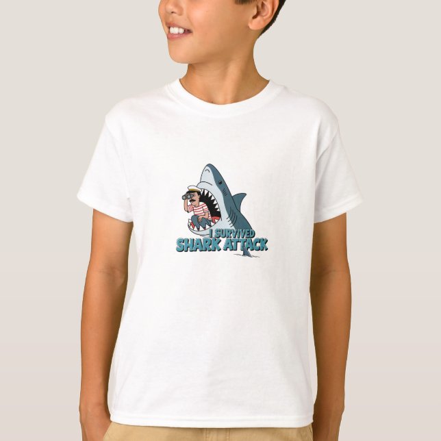Jag Överlevde Shark Attack T Shirt (Framsida)