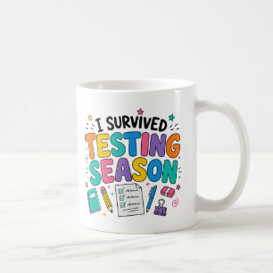Jag överlevde test-säsongen Skolhumor Kaffemugg