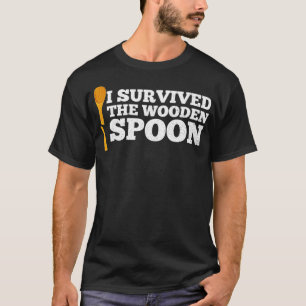 Jag Överlevde trädeskålen vid Vuxen humor Manar T Shirt