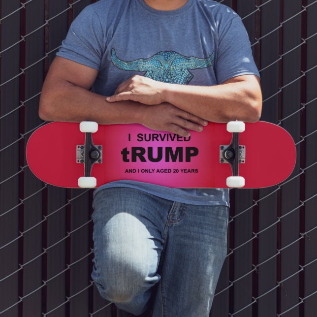 Jag överlevde tRUMP  Mini Skateboard Bräda 18,5 Cm (Utomhus 3)