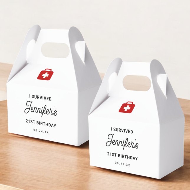 Jag överlevt 21:a födelsedagsljusssatsen. presentaskar (Skapare uppladdad)