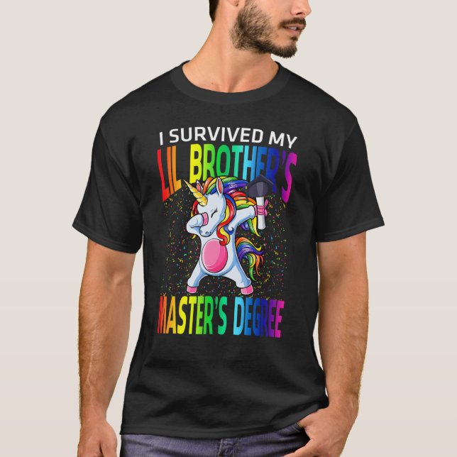 Jag Överlevt min broders magisteruniversitet. T Shirt (Framsida)