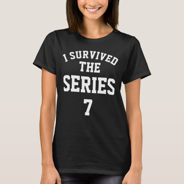 Jag Överlevt serie 7 Kvinnor i T-Shirt (Framsida)