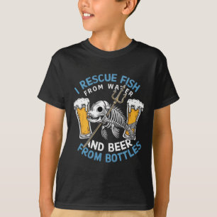 Jag räddar fisk från vatten och dricker öl från fl t shirt