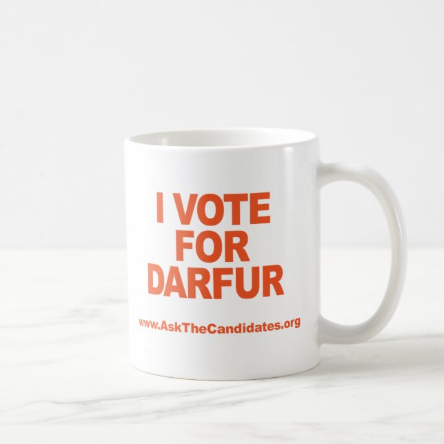 Jag röstar för den Darfur muggen Kaffemugg (Höger)