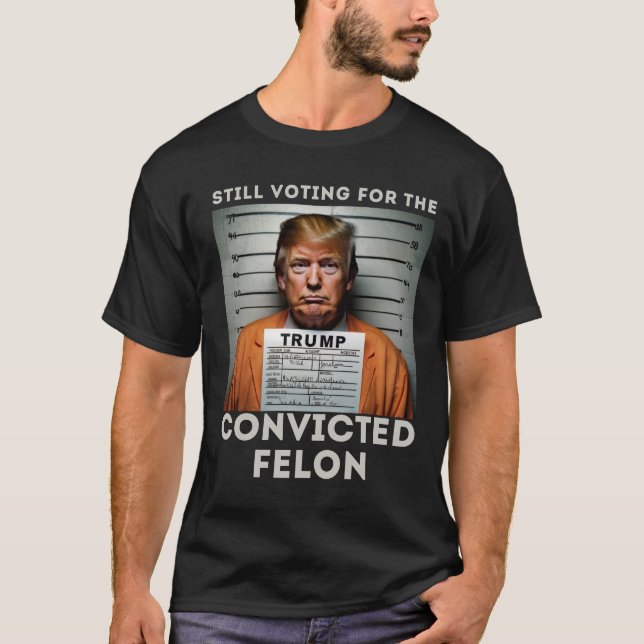 Jag röstar för den dömda felontrubben Mugshot T Shirt (Framsida)