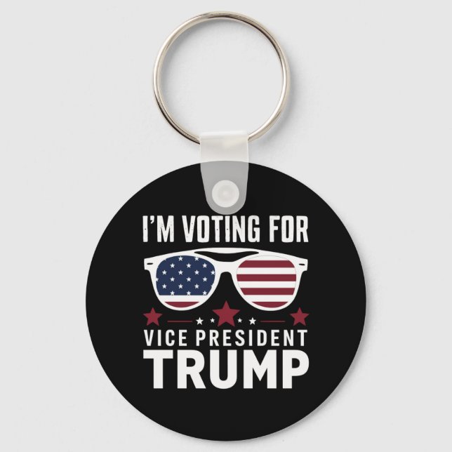 Jag röstar på vicepresident Trump 2024 års val Nyckelring (Framsida)