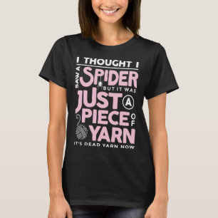 Jag såg en spider, men det var bara en Biet i garn T Shirt