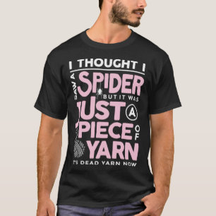 Jag såg en spider, men det var bara en Biet i garn T Shirt