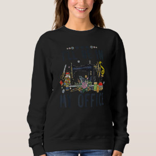 Jag ska vara på mitt kontor t shirt