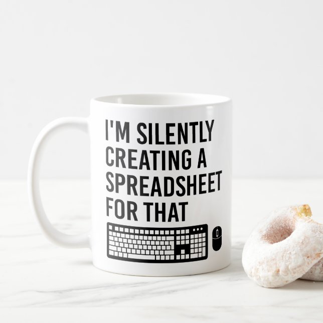 Jag skapar tyst en kalkylbladsrådgivare Cool Kaffemugg (Med munk)