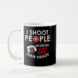 Jag skjuter folk och skär ibland av deras huvud Bi Kaffemugg