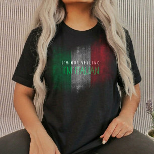 Jag skriker inte, jag är italiensk italiensk tjej  t shirt