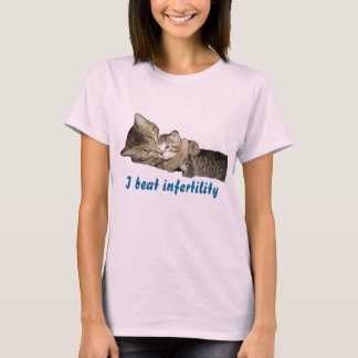 Jag slår infertilitet tee shirt