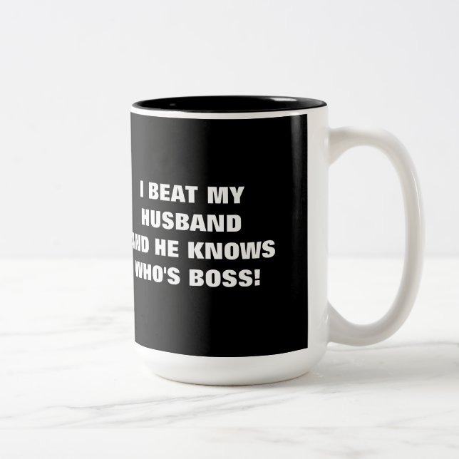 JAG SLÅR MIN MAKE Två-Tonad MUGG (Höger)