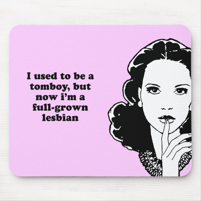 JAG SOM ÄR VAN VID, ÄR EN TOMBOY MEN NU IM EN MUSMATTA (Framsidan)