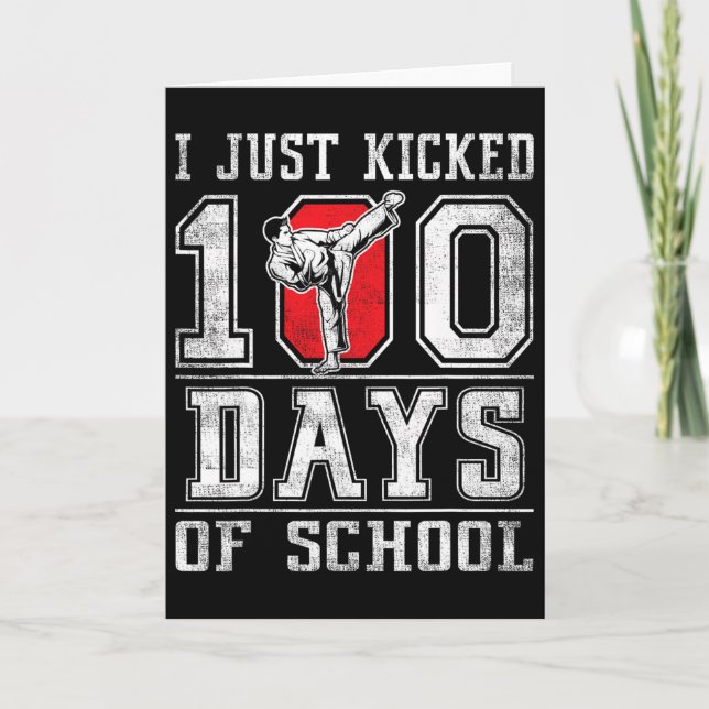 Jag sparkade precis 100 skoldagar Karate Glad 100 Kort (Framsida)