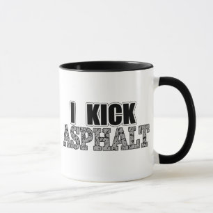 Jag sparkar asfalt mugg