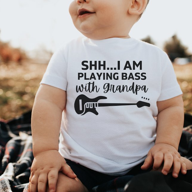 Jag spelar Bass med Grandpa Funny Bass Älskare T Shirt (Skapare uppladdad)