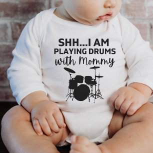 Jag spelar trummor med Mamma Funny Drummer Gif T Shirt