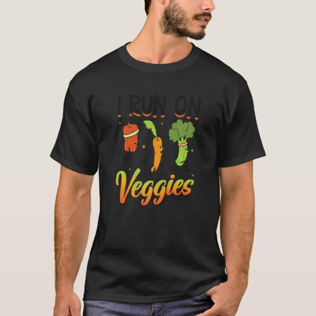 Jag Springar På Grönsaker Vegan Löpare T Shirt (Framsida)