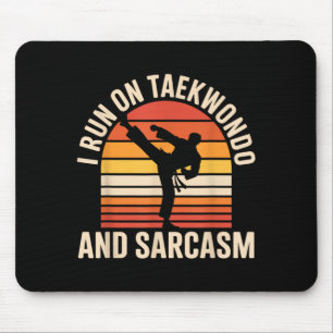 Jag springer på Taekwondo och Sarcasm Rolig Taekwo Musmatta