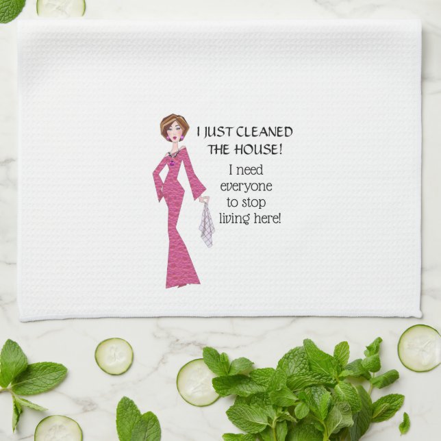 Jag städade huset.. Alla måste sluta bo här! Kökshandduk (Vikta)
